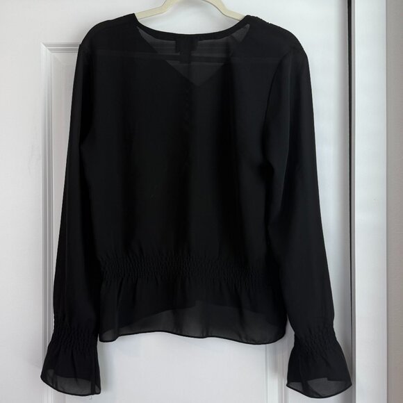 Ann Taylor LOFT Long Sleeve V-Neck Blouse Size Medium Good Condition - Picture 2 of 6